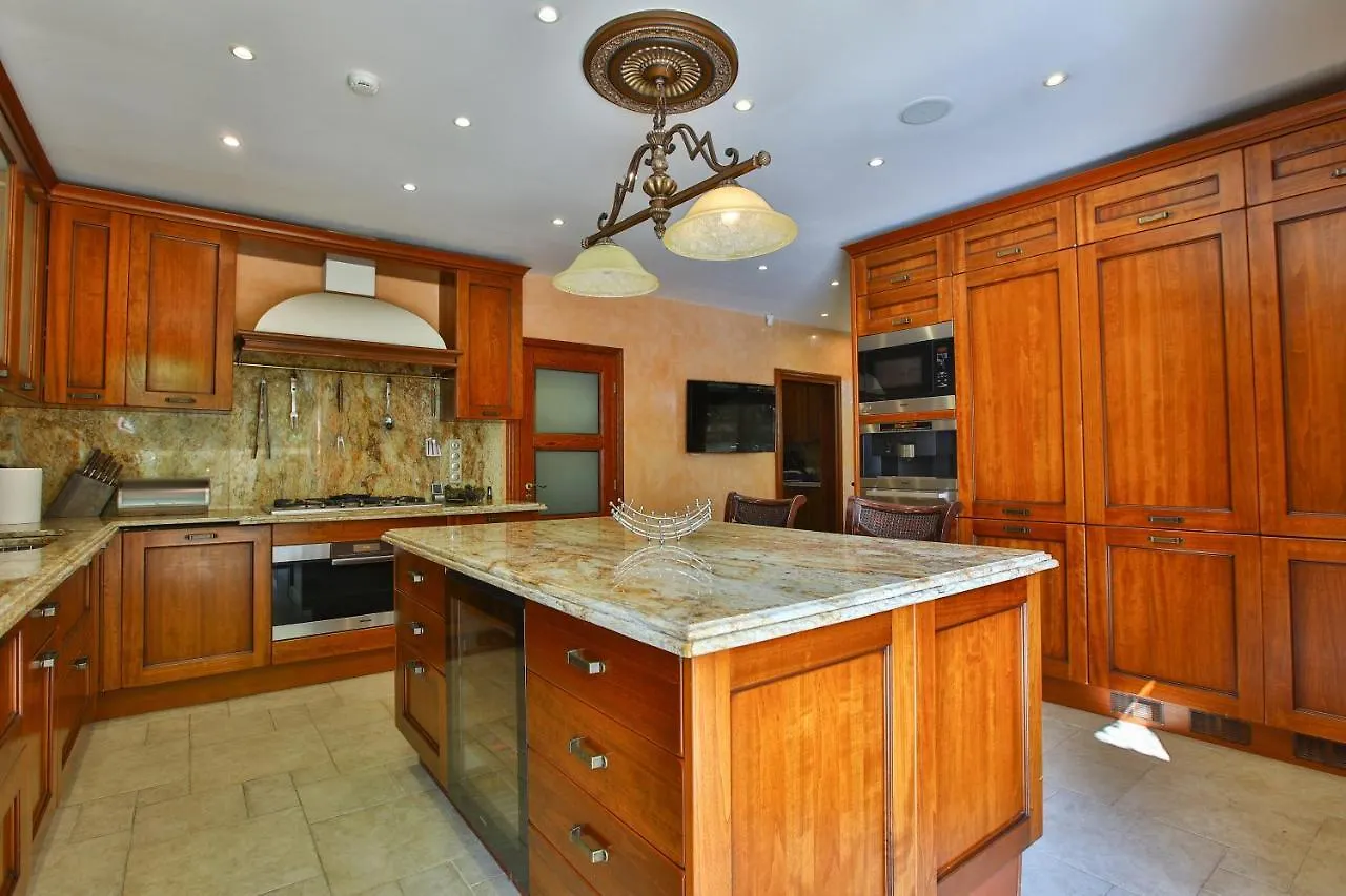 Villa Sofia City & Luxury