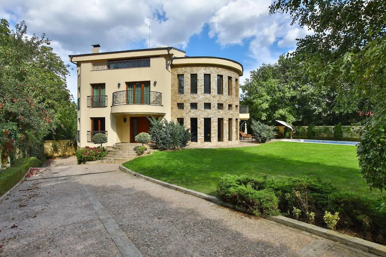 Villa Sofia City & Luxury